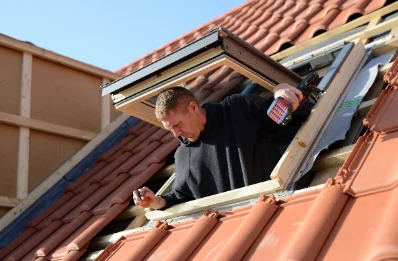Pose de fenêtres de toit Velux à Coron